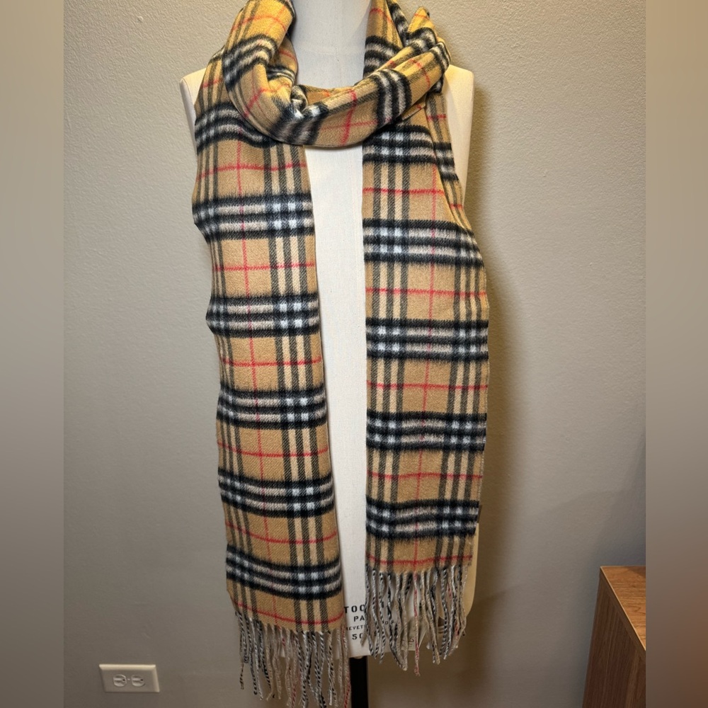 AUTHENTIC BURBERRY CASHMERE SCARF